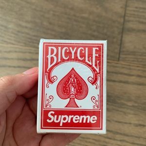 COPY - Supreme mini poker cards -100% new